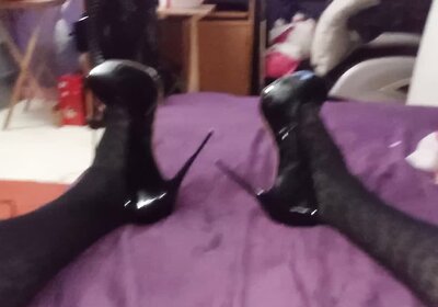 Me stockings heels