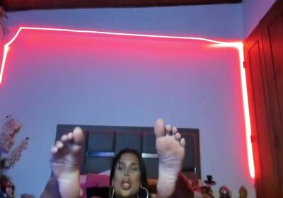Amazing tattooed shemale with huge jugs masturbates