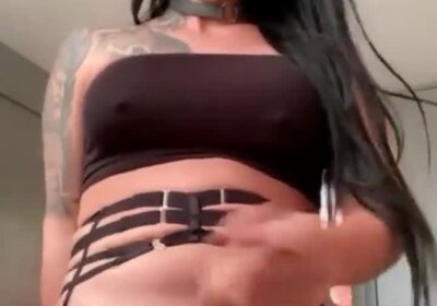Nice latina cum
