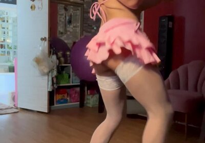 Get your Naked Skates On