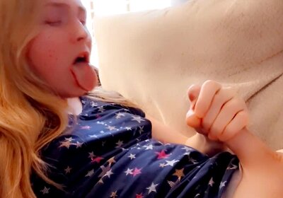 Sissy BJ