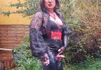 Outdoor Shemale Porn