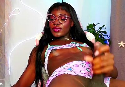 loca negrita cums