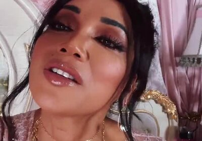 TS Yasmin Lee POV