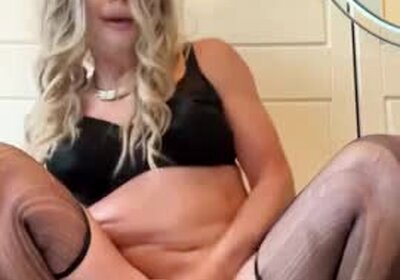 Pink Thong Assgasm