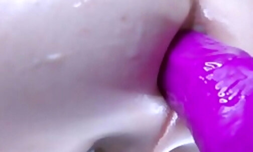 Huge Cumshot For Shemale Beauty